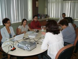 Cosems/RN apoia reestruturação de redes de atenção DST/AIDS Cosems/RN apoia reestruturação de redes de atenção DST/AIDS