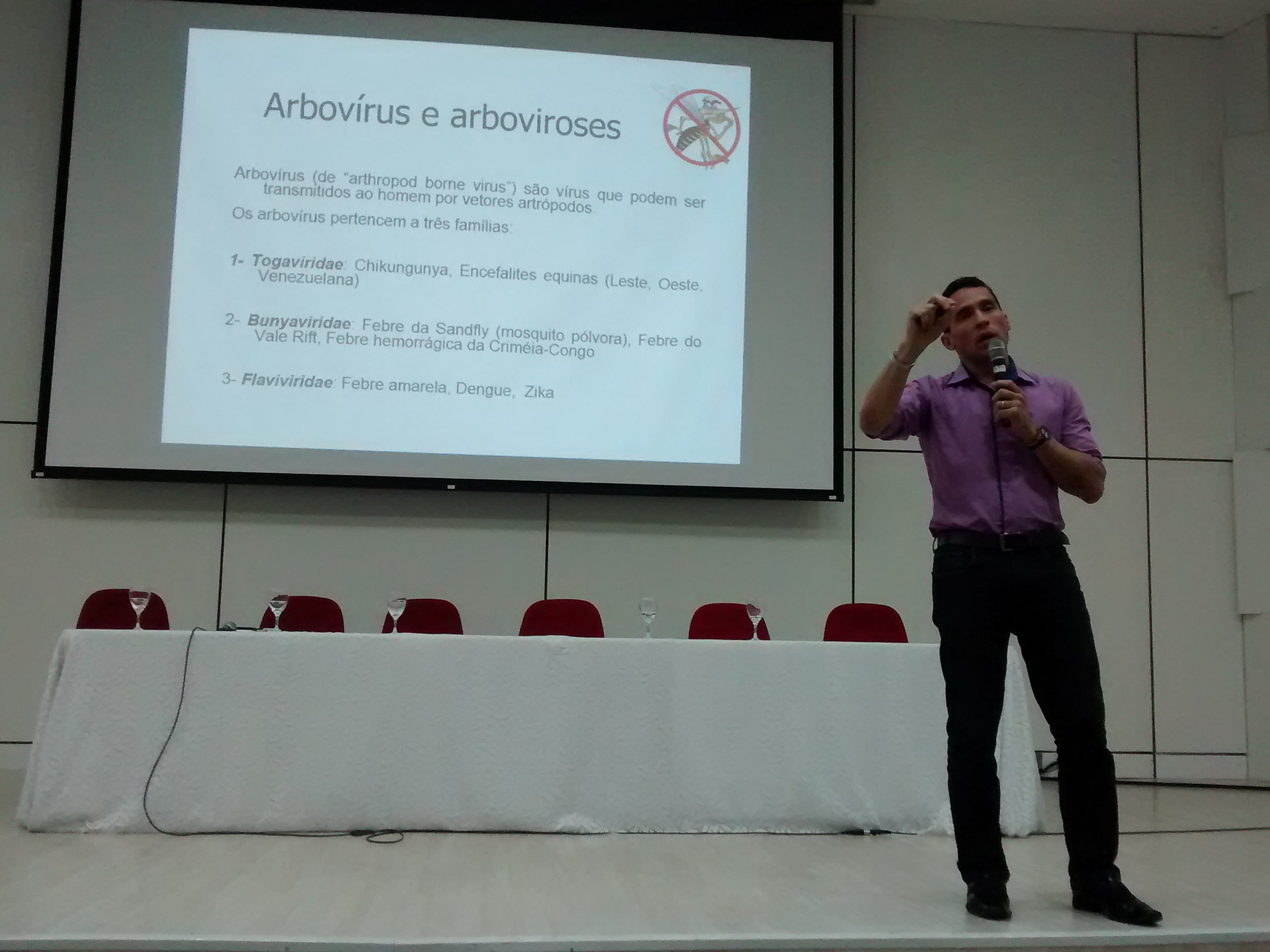 SMS participa de reunião com profissionais da Educação contra o Aedes aegypti