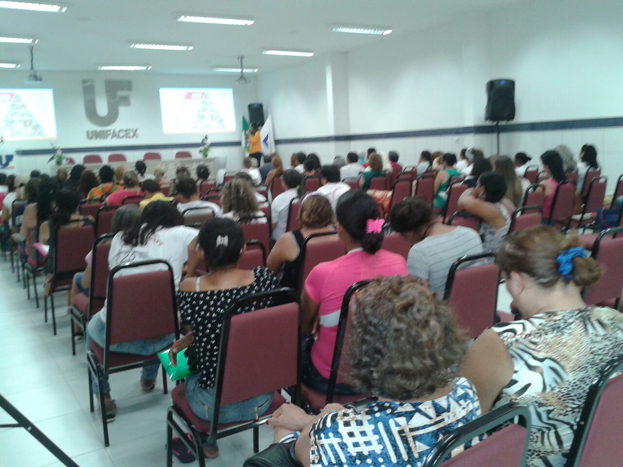 Departamento de Atenção Básica promove curso para cuidadores de idosos