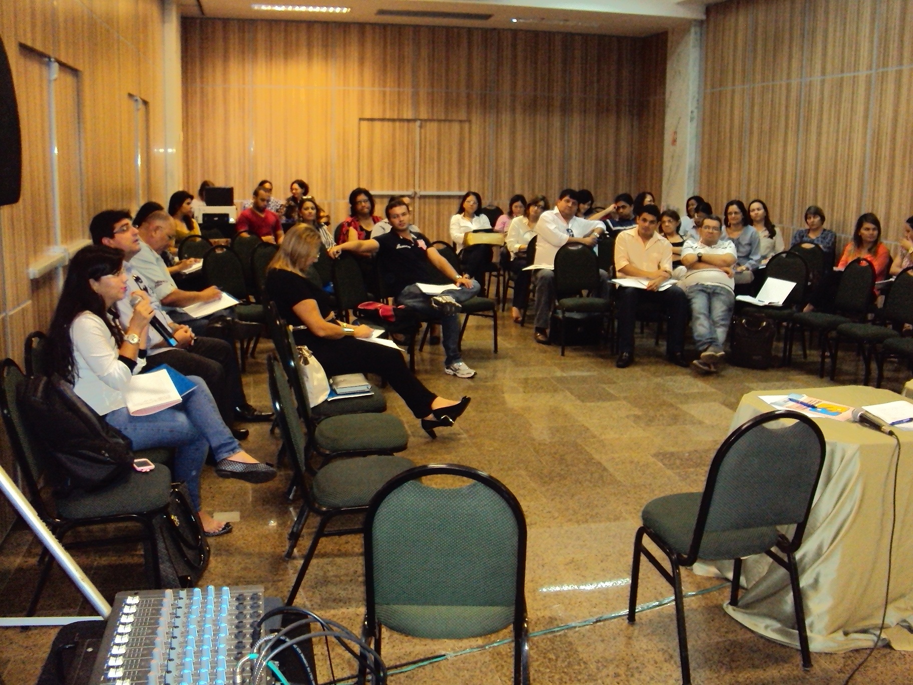 DIÁLOGOS TEMÁTICOS 2013: SEGUNDO ENCONTRO