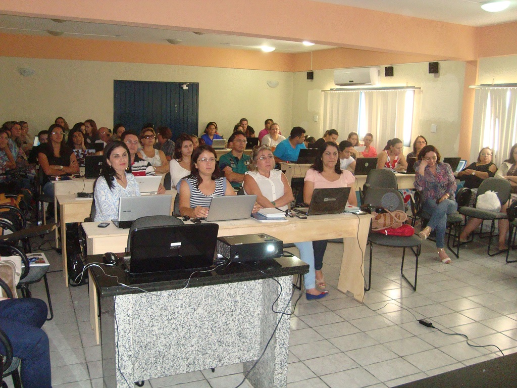DIÁLOGOS TEMÁTICOS 2013: QUINTO ENCONTRO