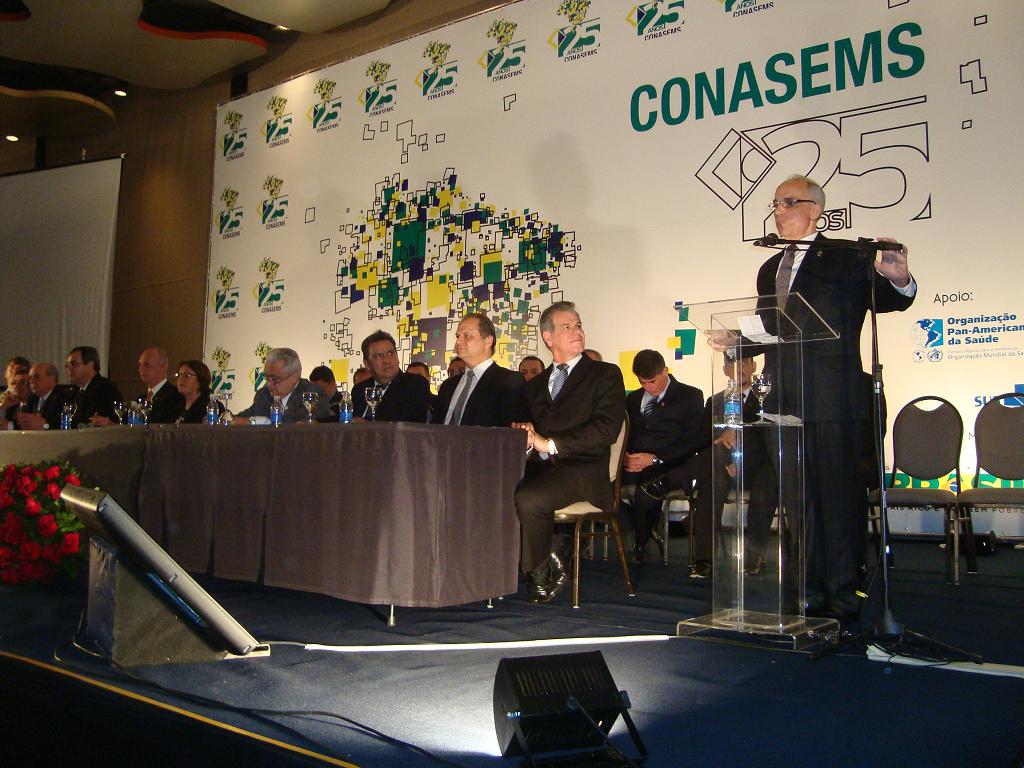 POSSE DA NOVA DIRETORIA DO CONASEMS (BIÊNIO 2013-2015)