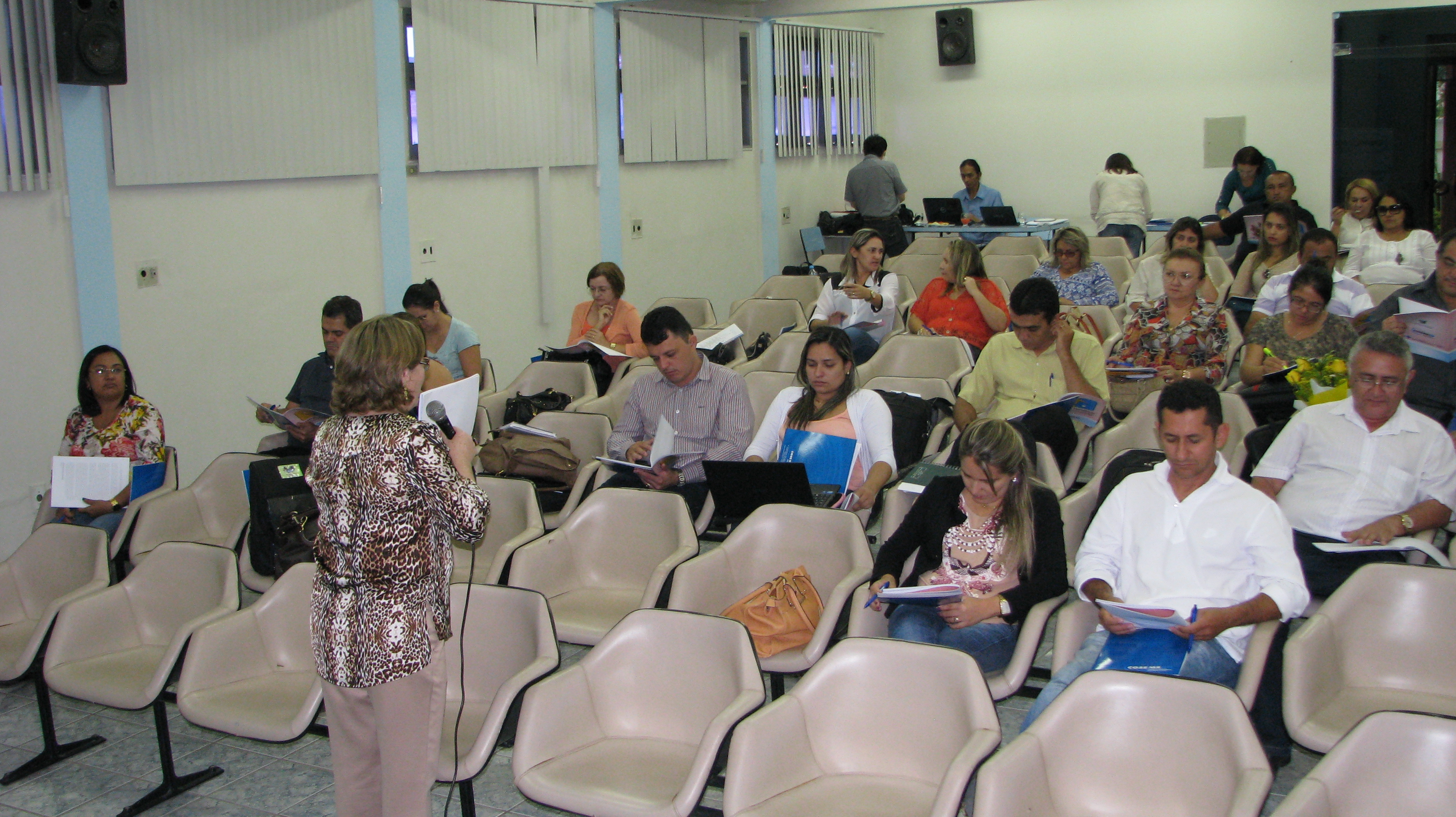 DIÁLOGOS TEMÁTICOS 2013: TERCEIRO ENCONTRO