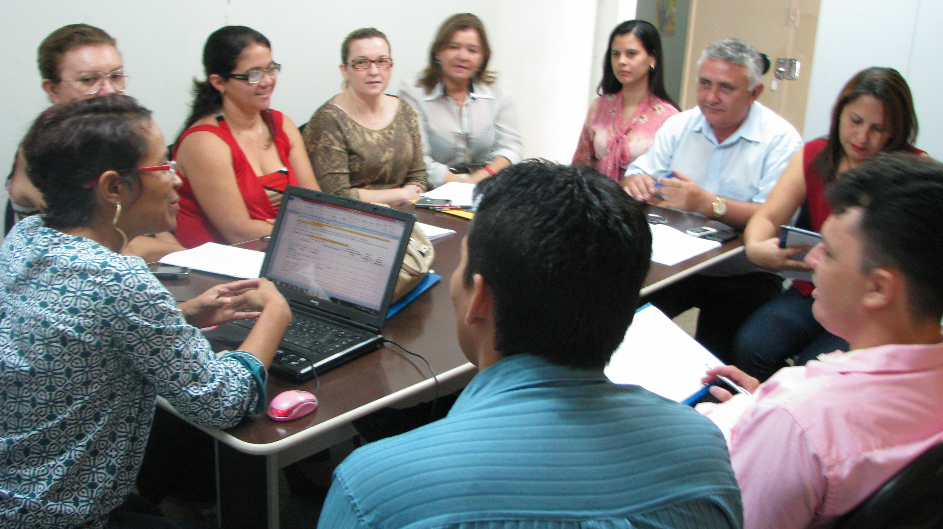 DIÁLOGOS TEMÁTICOS 2013: TERCEIRO ENCONTRO