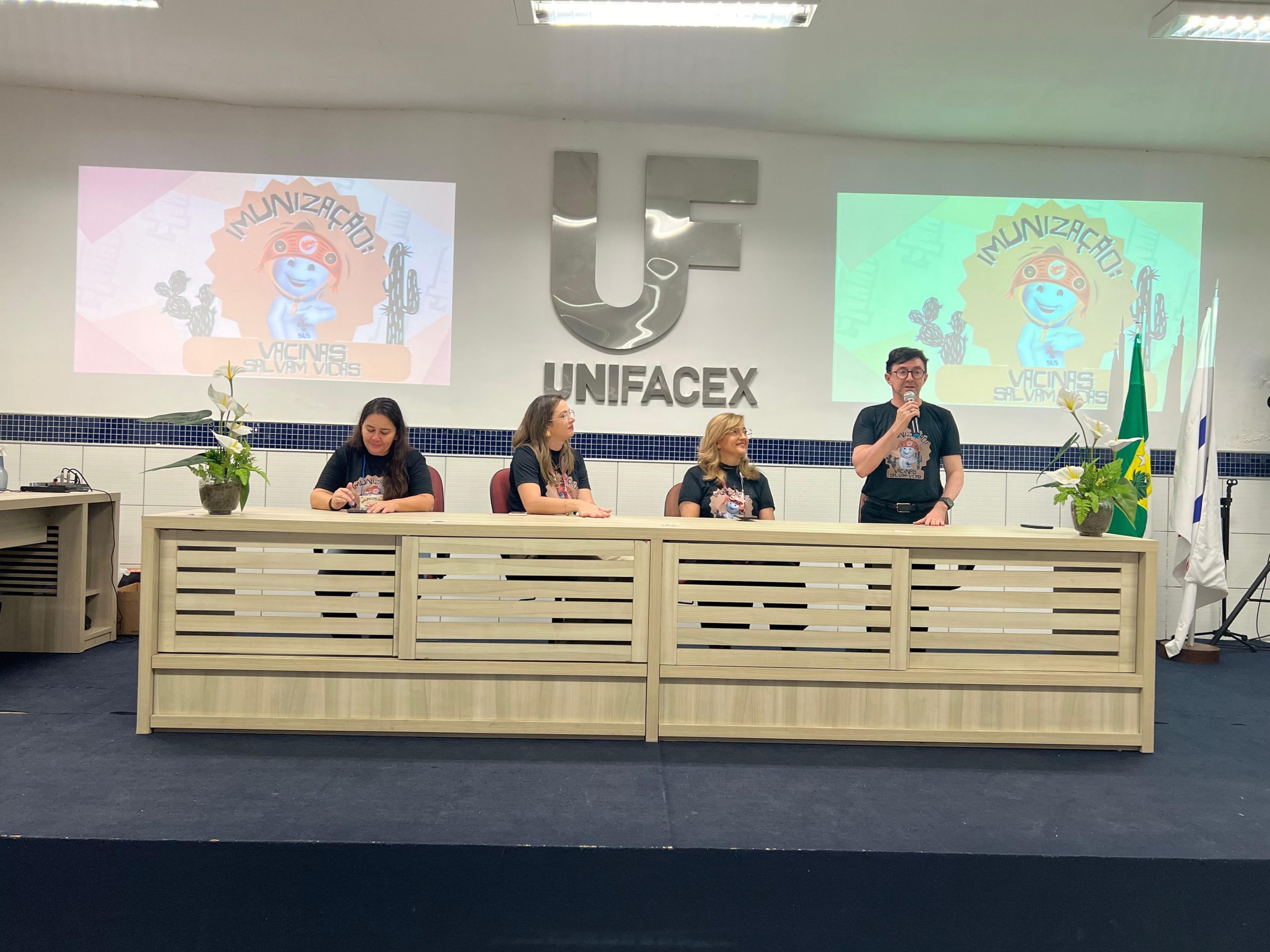 COSEMS-RN PARTICIPA DE ENCONTRO DE IMUNIZAÇÃO COM REGIONAIS DE SAÚDE