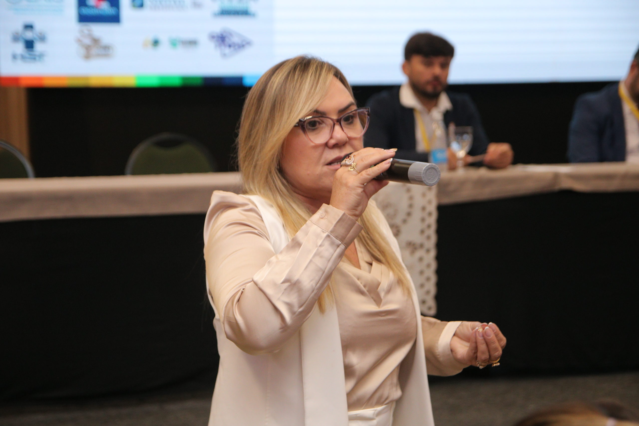 XVI CONGRESSO: 3º DIA (MANHÃ E TARDE)
