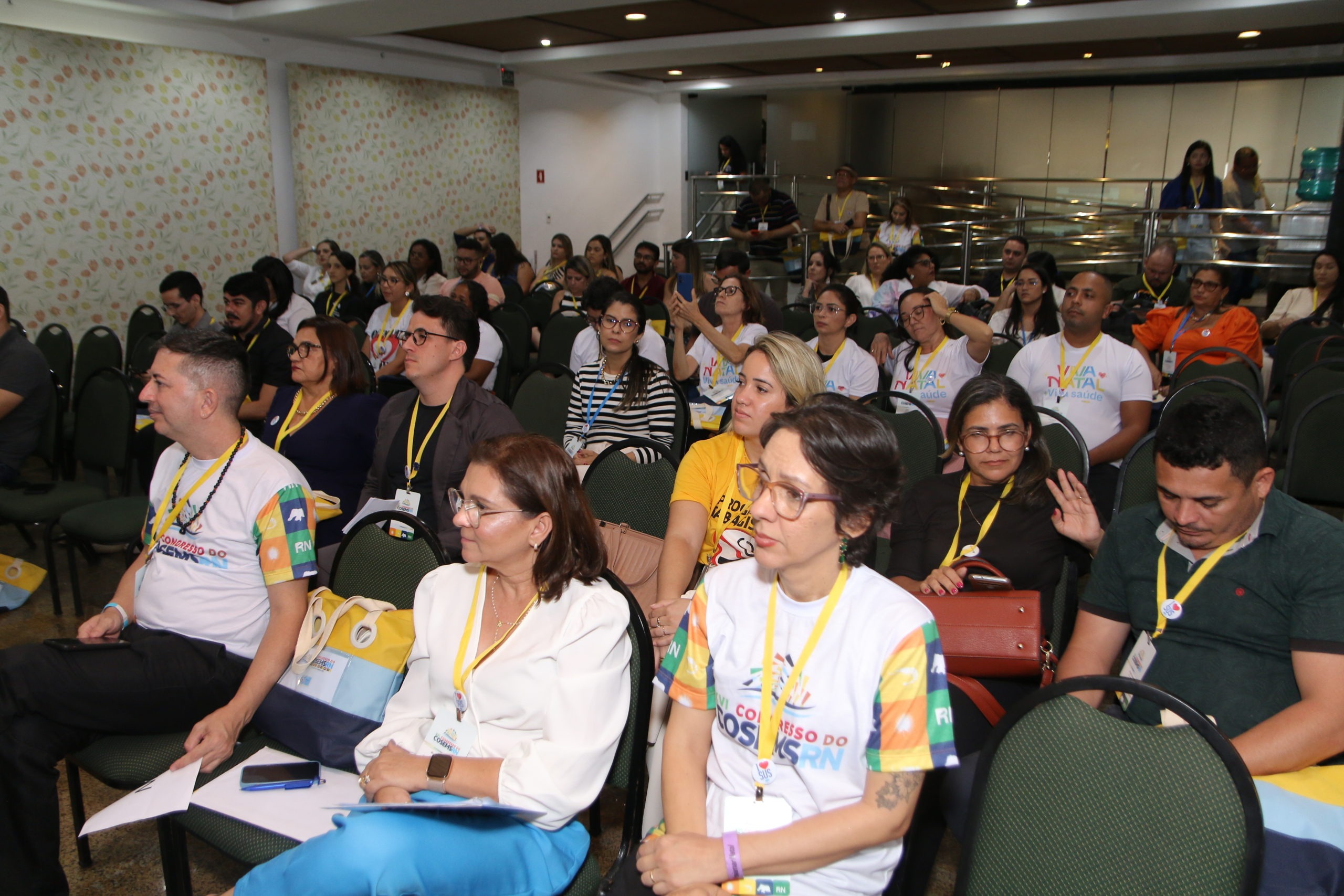 XVI CONGRESSO: 1º DIA (MANHÃ E TARDE)