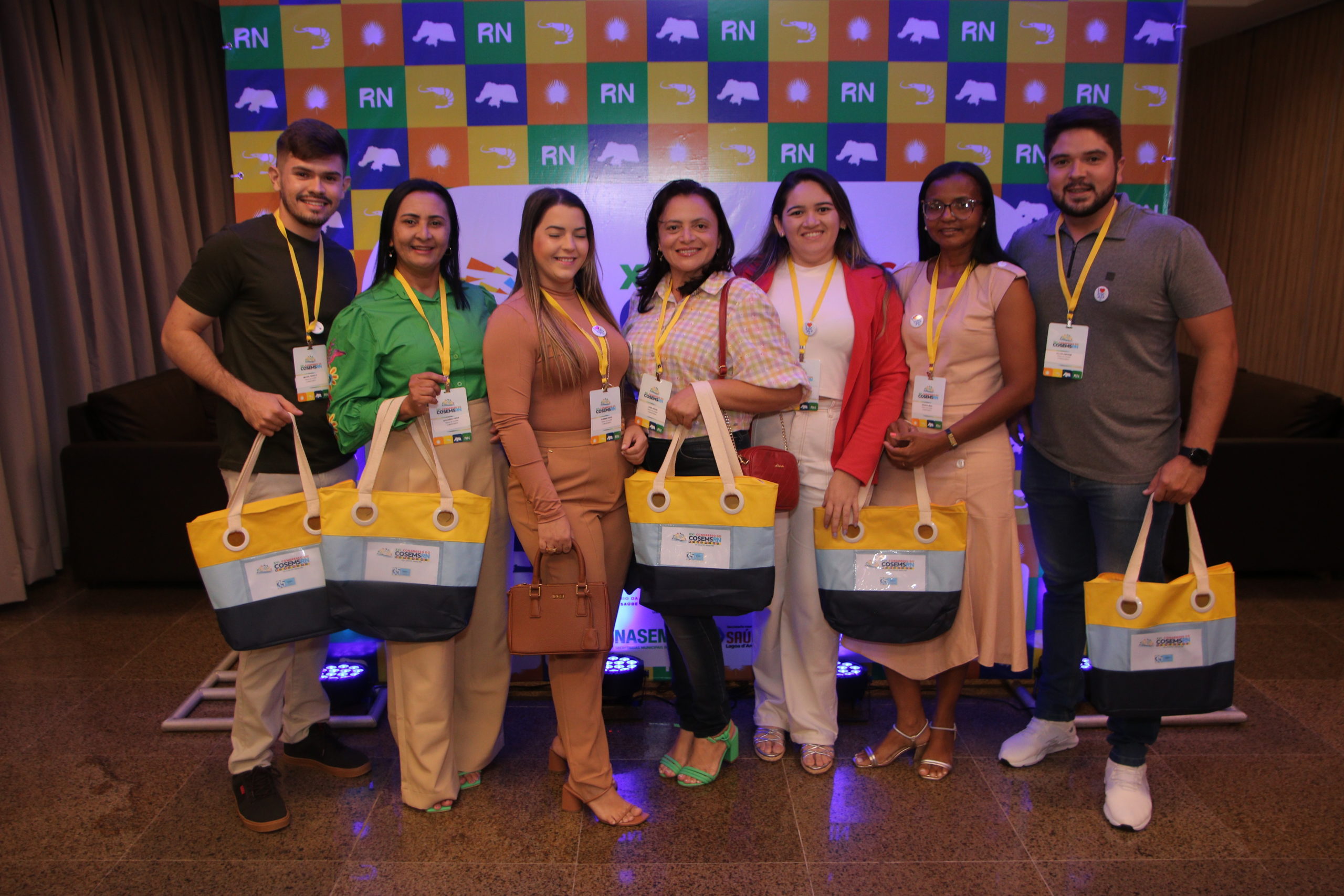 XVI CONGRESSO: 1º DIA (MANHÃ E TARDE)