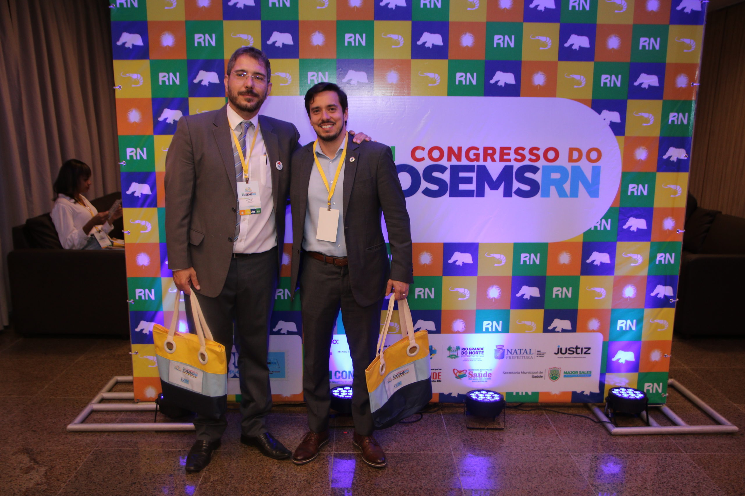 XVI CONGRESSO: 1º DIA (MANHÃ E TARDE)