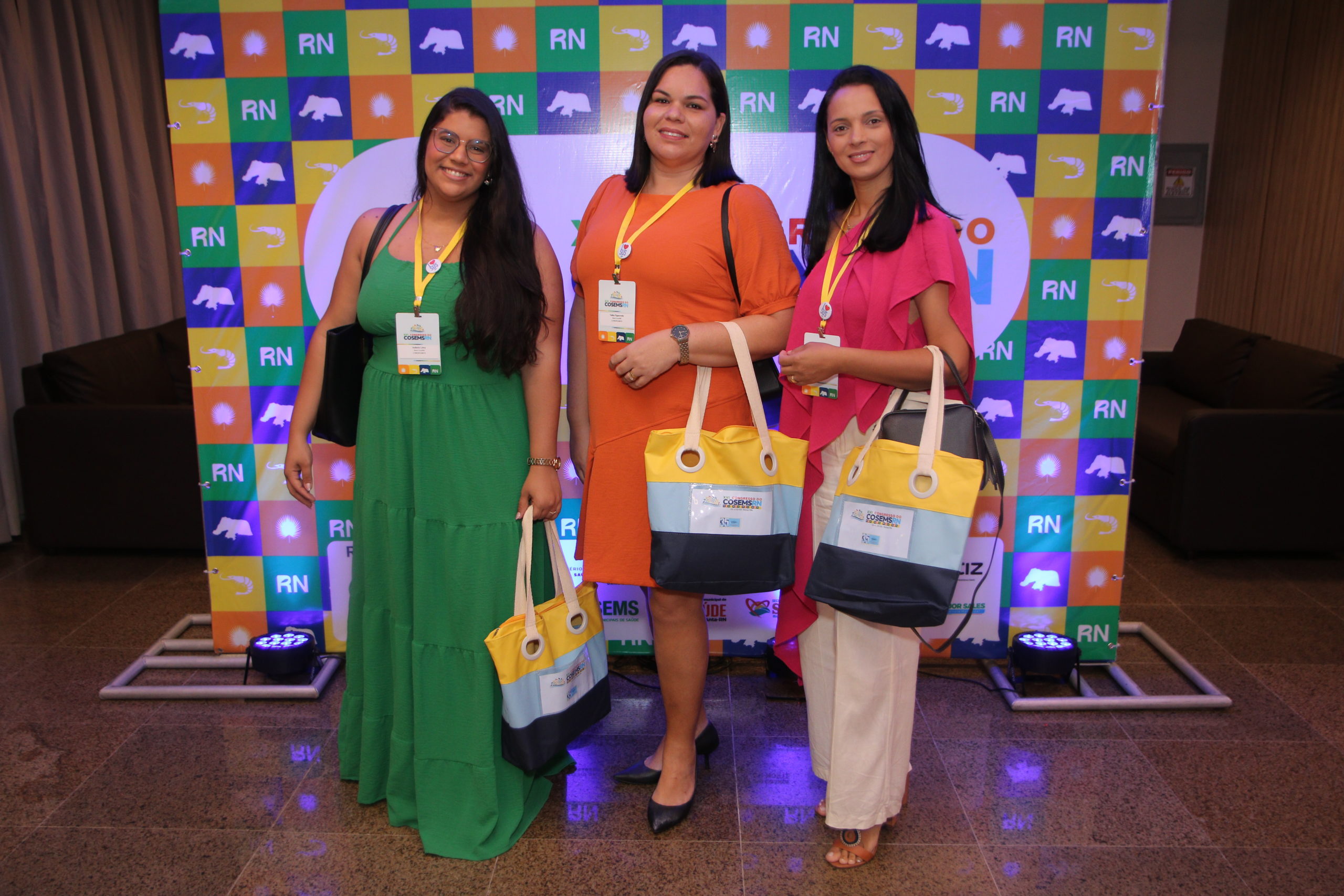 XVI CONGRESSO: 1º DIA (MANHÃ E TARDE)