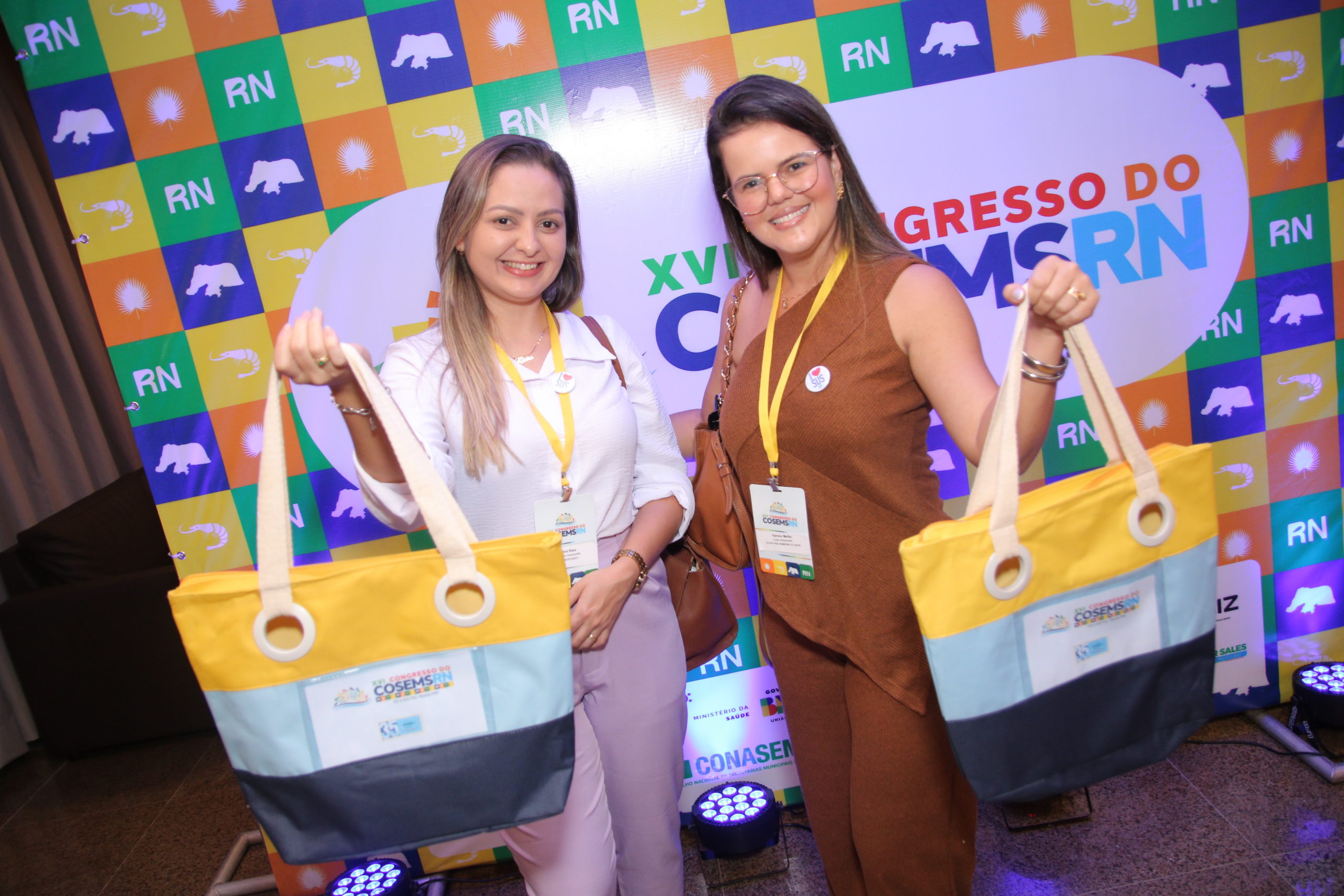 XVI CONGRESSO: 1º DIA (MANHÃ E TARDE)