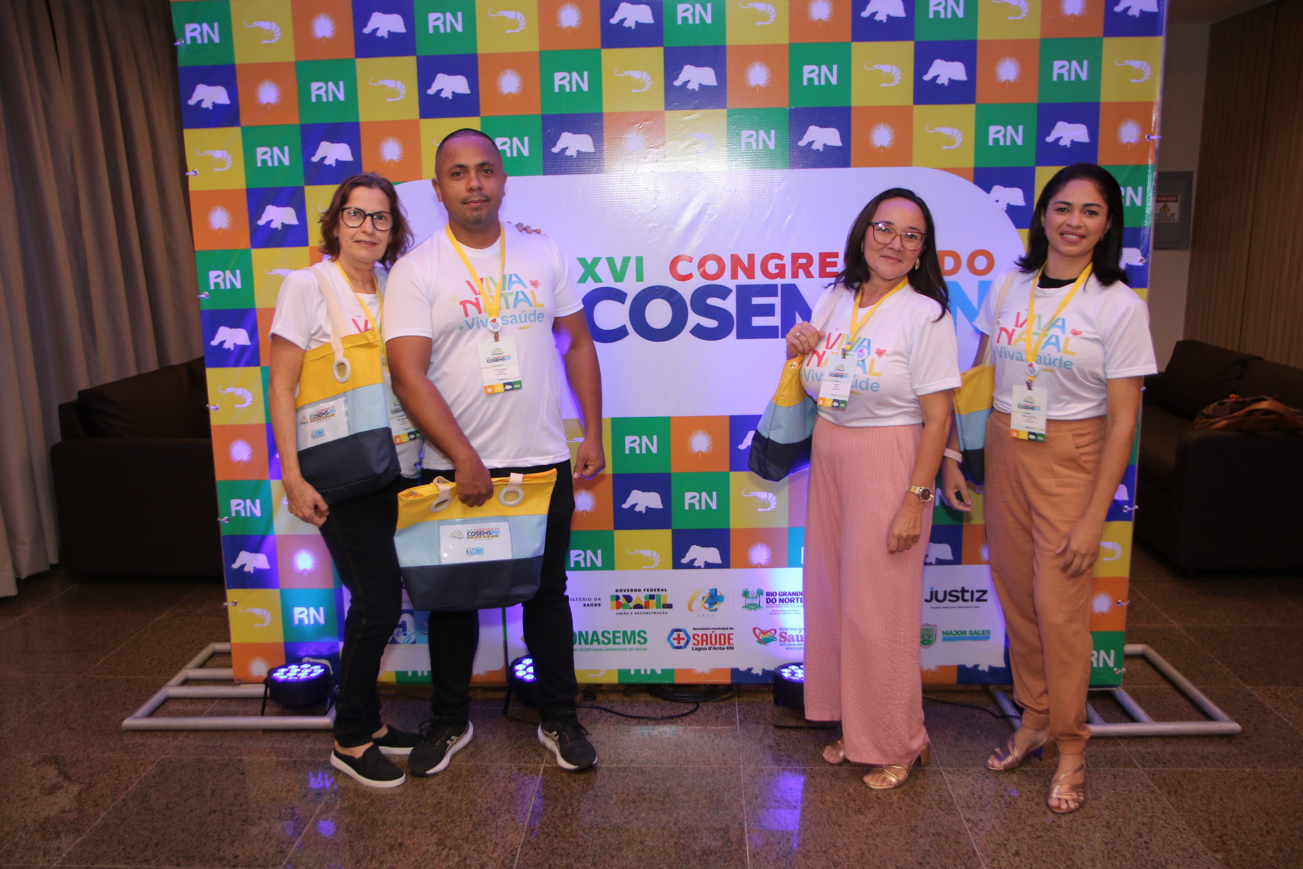 XVI CONGRESSO: 1º DIA (MANHÃ E TARDE)
