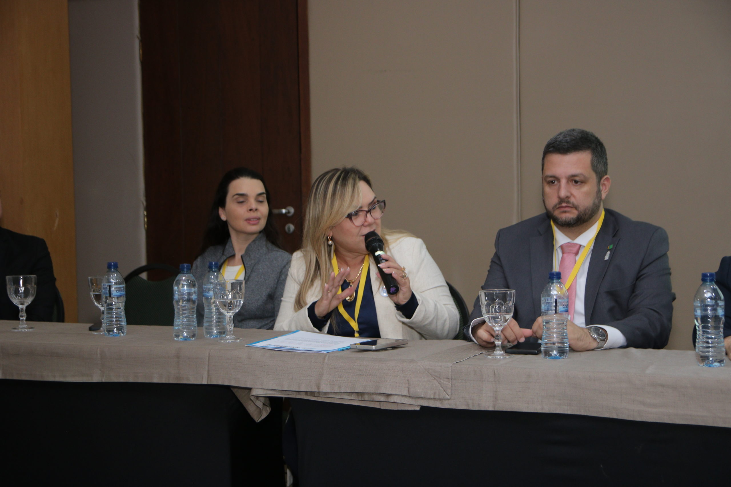 XVI CONGRESSO: 1º DIA (MANHÃ E TARDE)