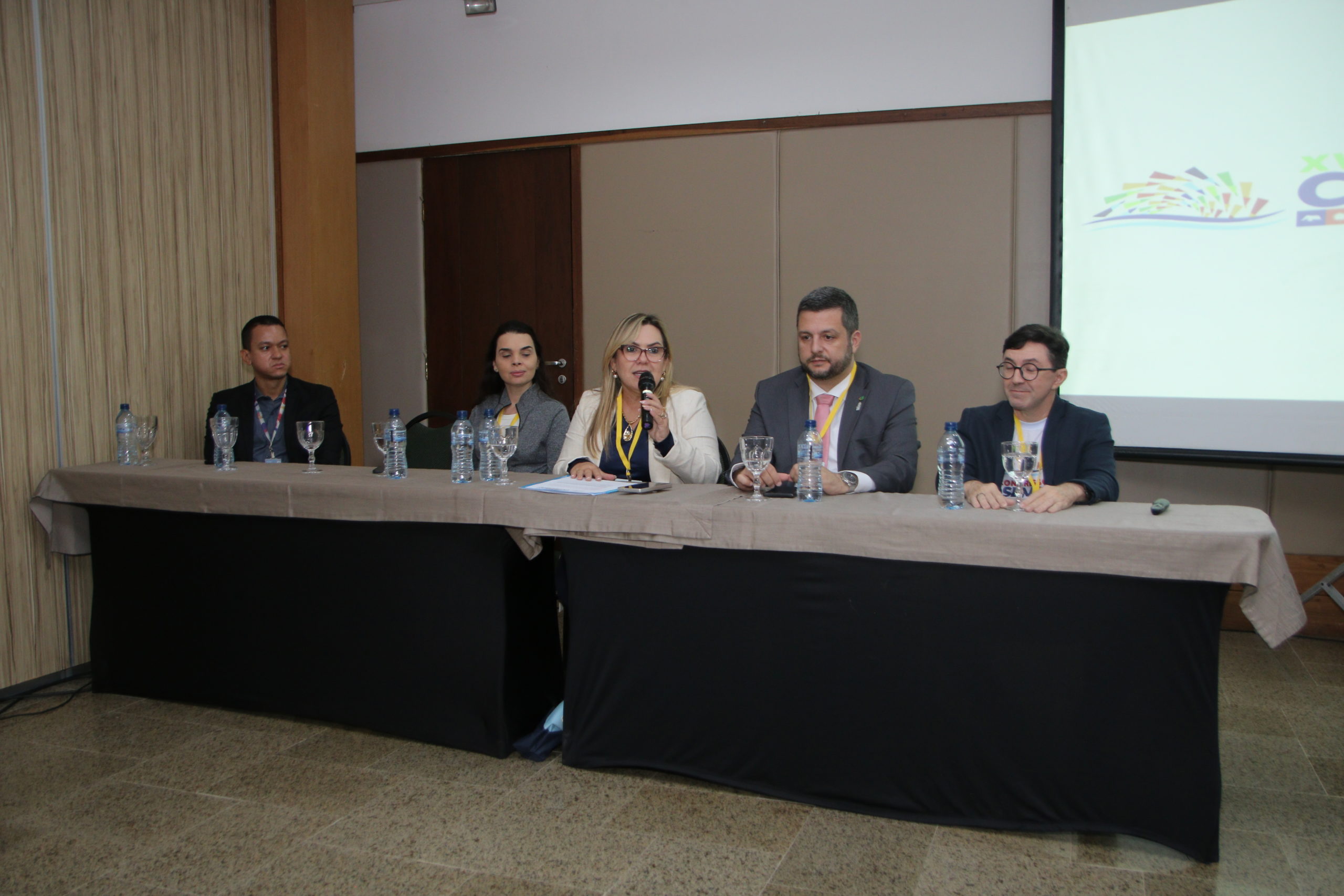 XVI CONGRESSO: 1º DIA (MANHÃ E TARDE)