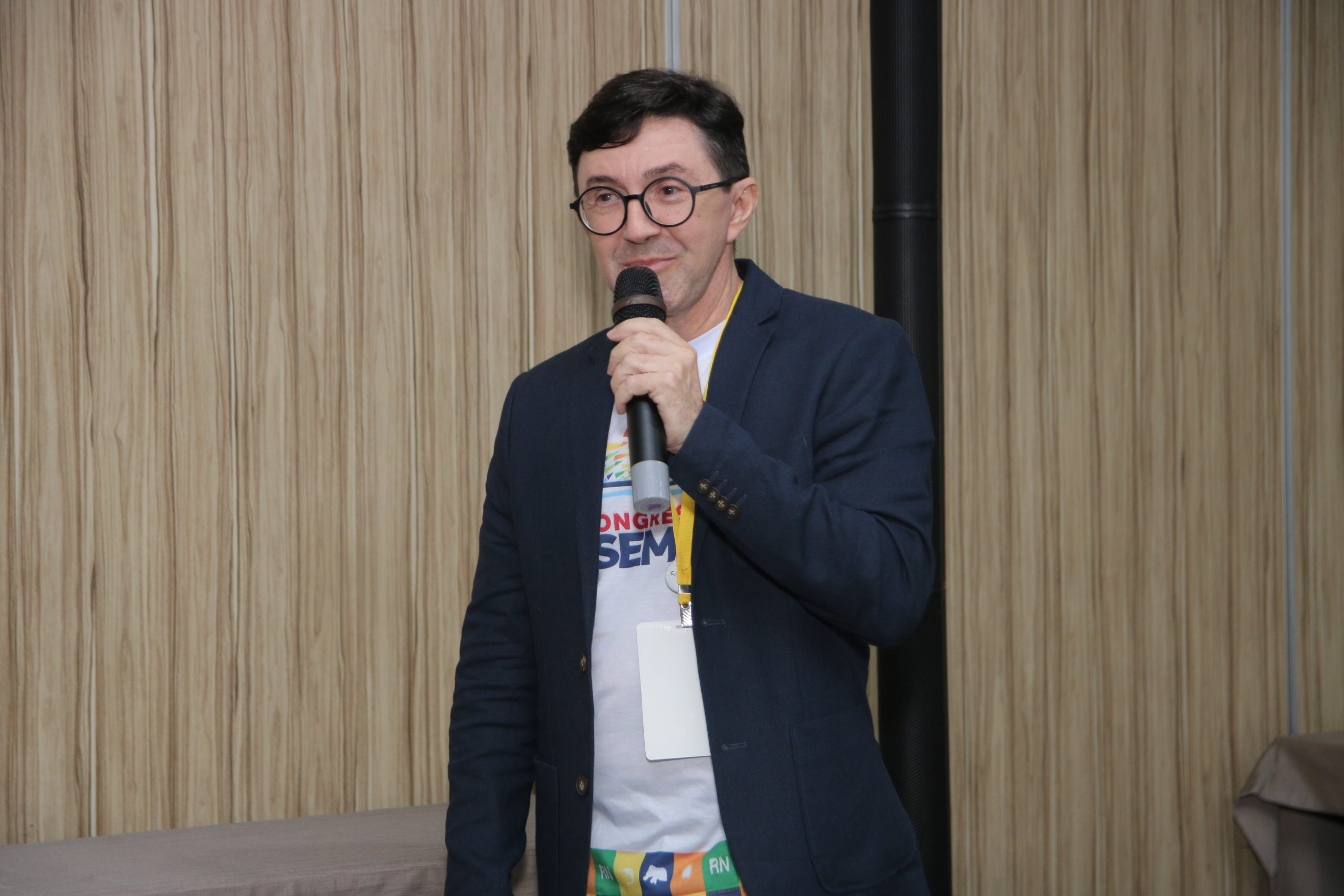 XVI CONGRESSO: 1º DIA (MANHÃ E TARDE)