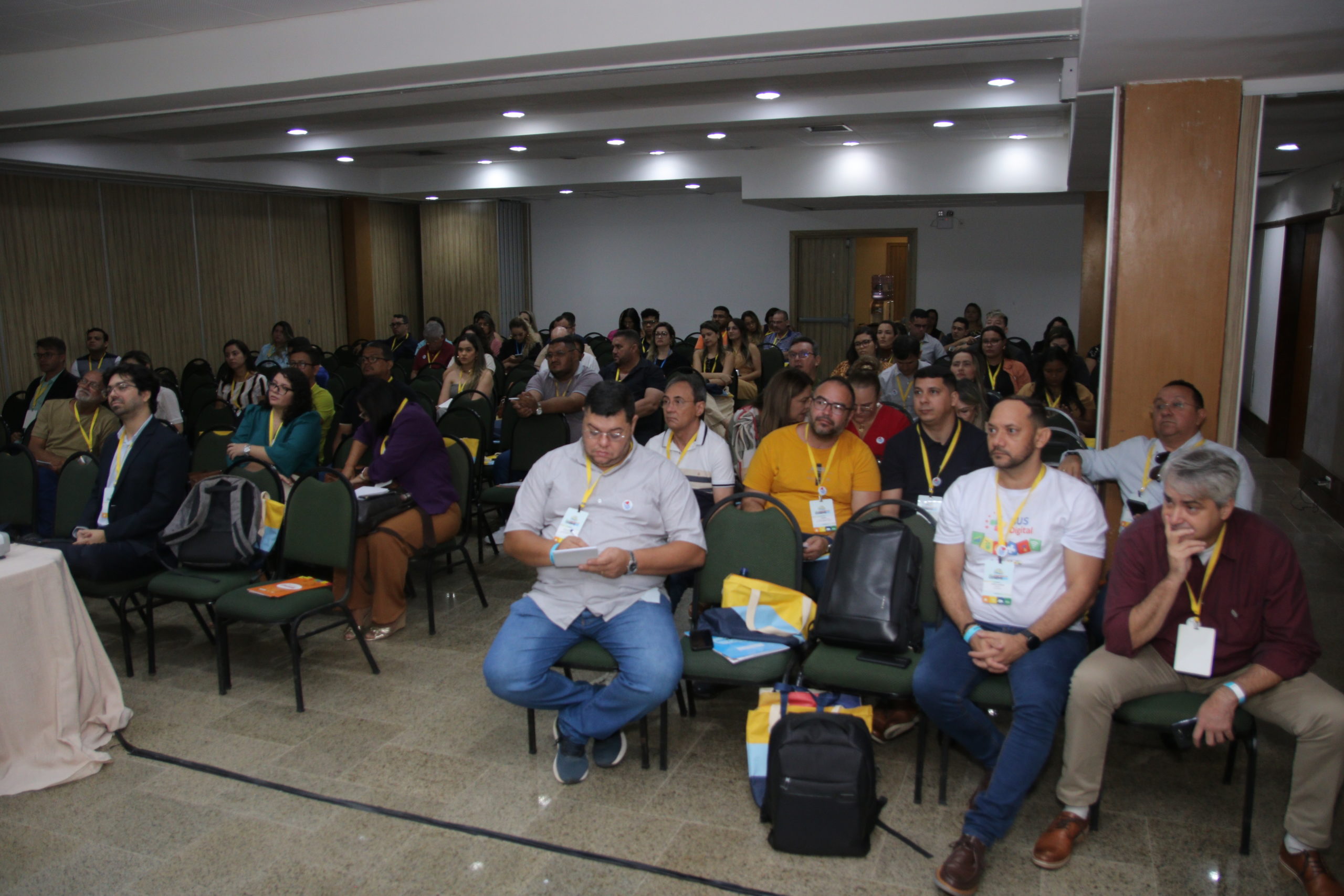 XVI CONGRESSO: 1º DIA (MANHÃ E TARDE)