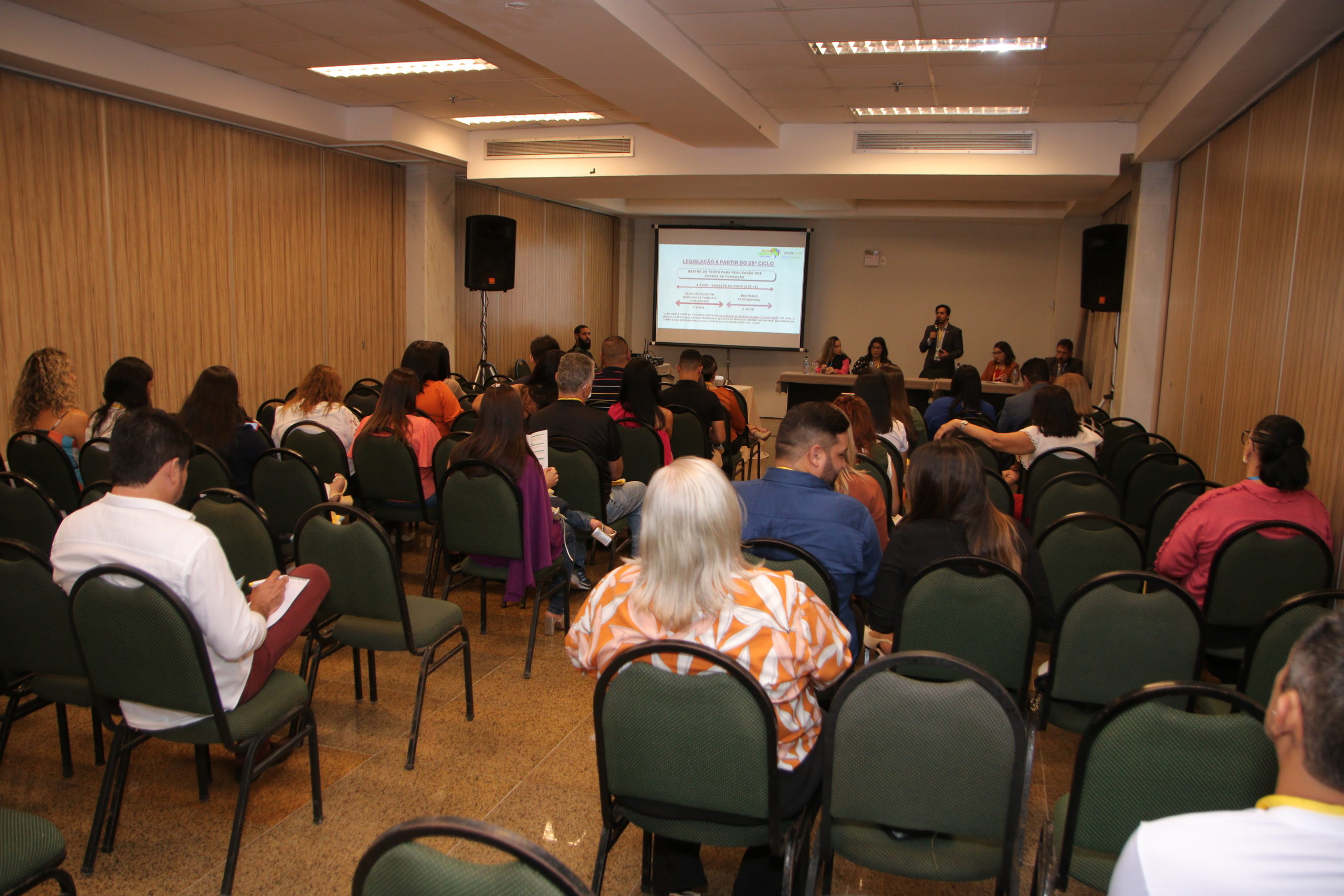 XVI CONGRESSO: 1º DIA (MANHÃ E TARDE)