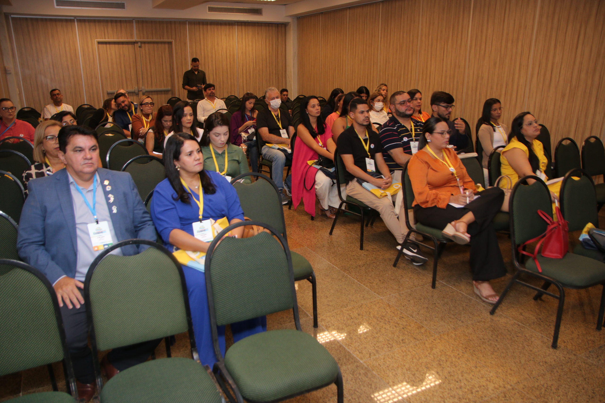 XVI CONGRESSO: 1º DIA (MANHÃ E TARDE)