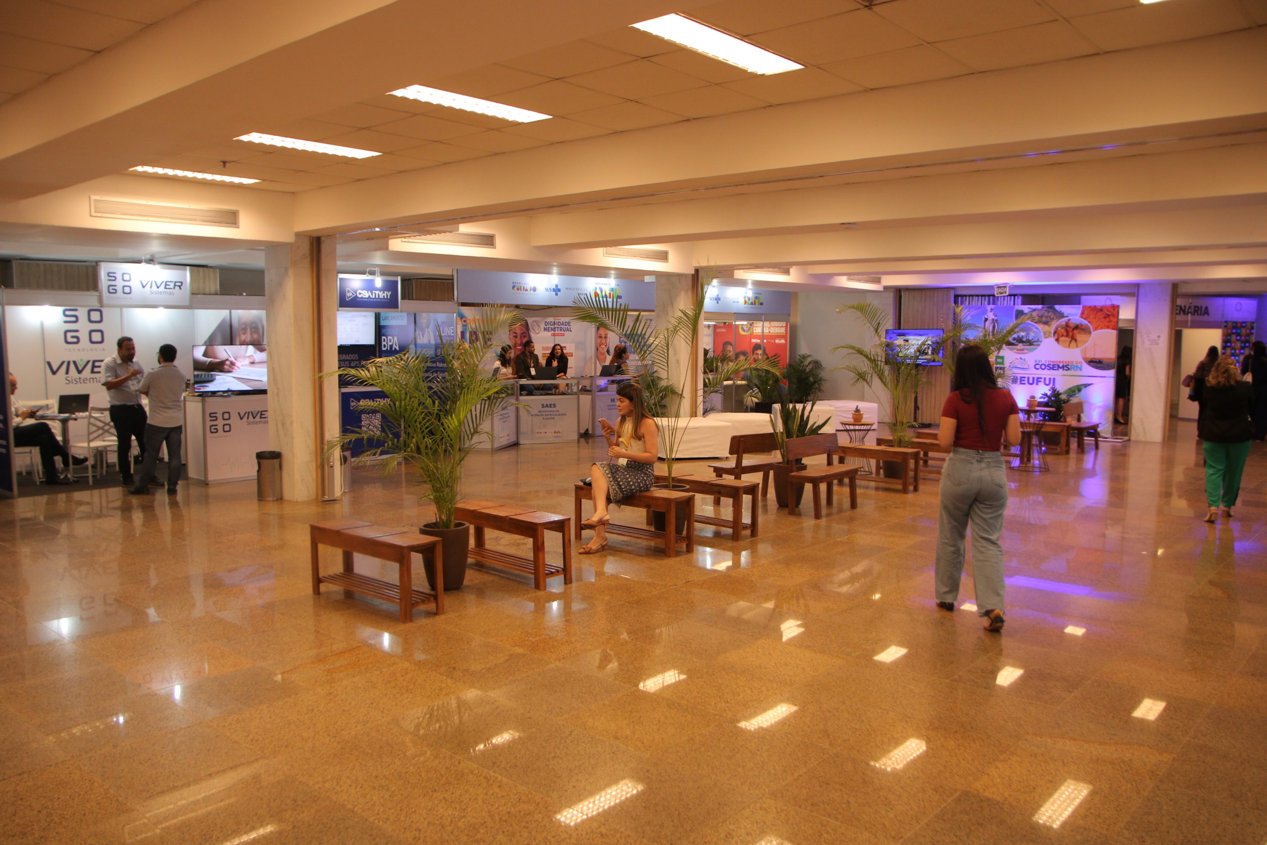 XVI CONGRESSO: 1º DIA (MANHÃ E TARDE)
