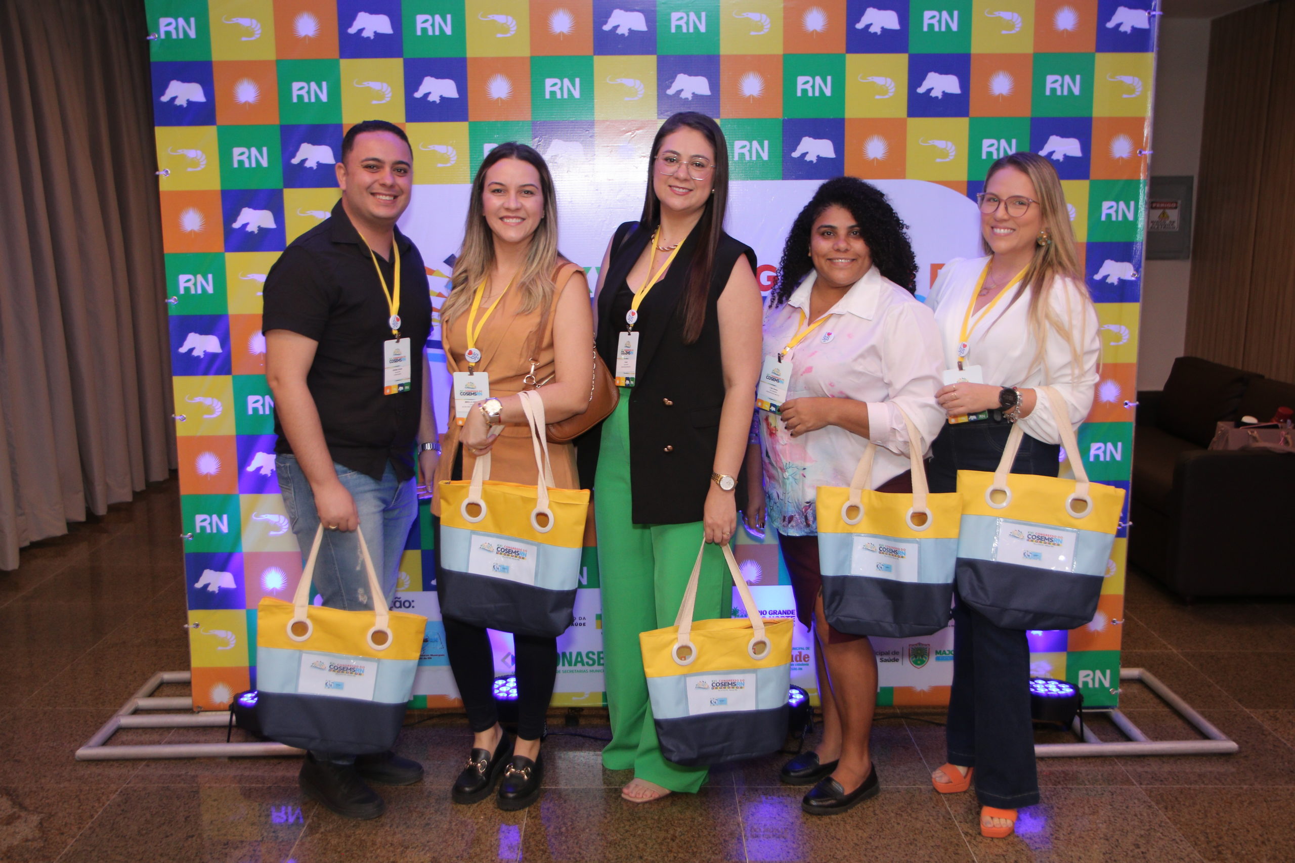 XVI CONGRESSO: 1º DIA (MANHÃ E TARDE)