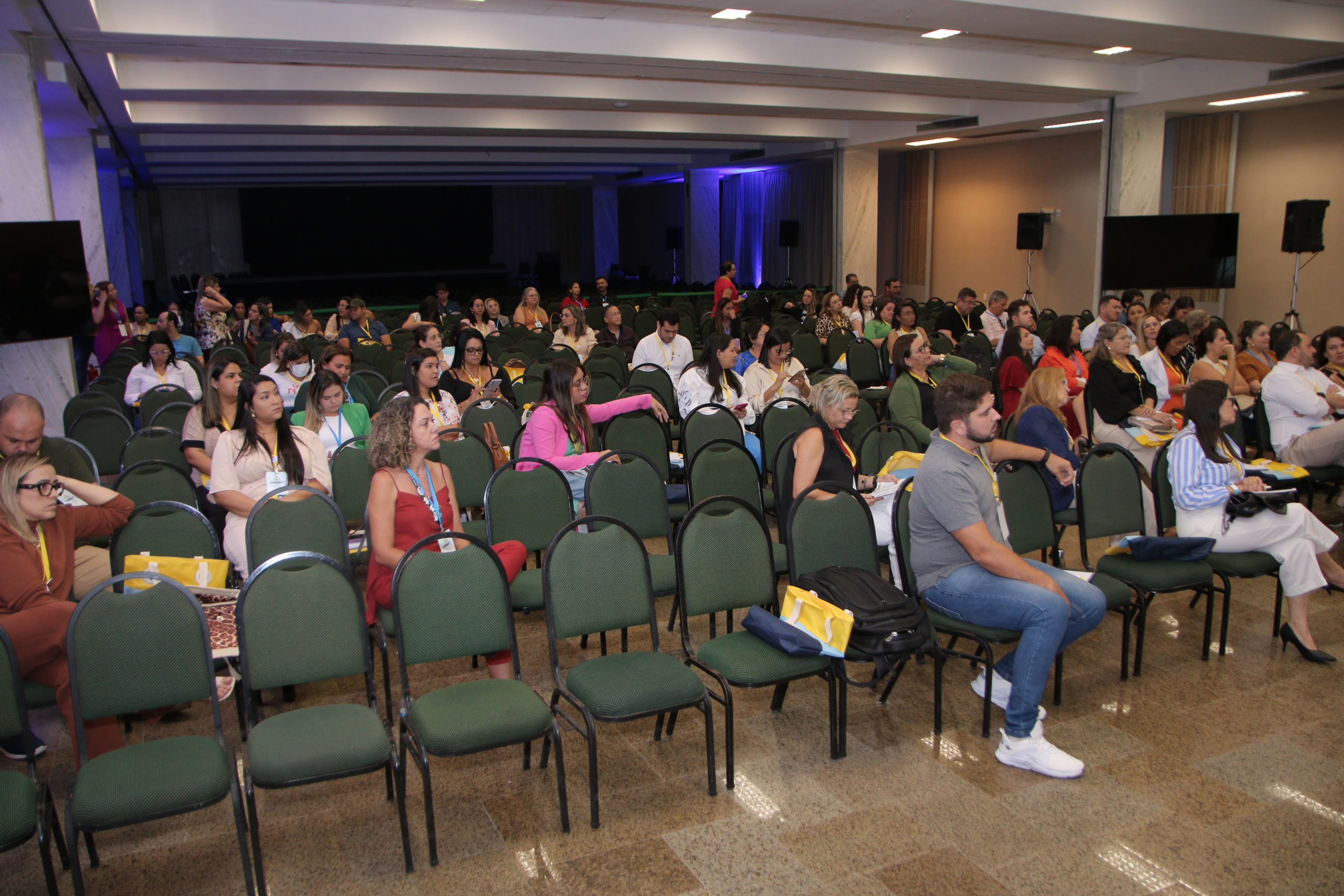 XVI CONGRESSO: 1º DIA (MANHÃ E TARDE)