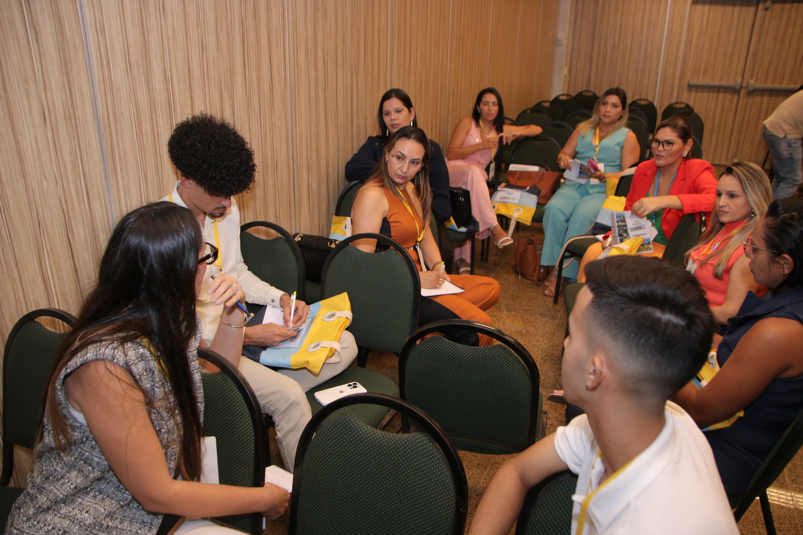 XVI CONGRESSO: 1º DIA (MANHÃ E TARDE)