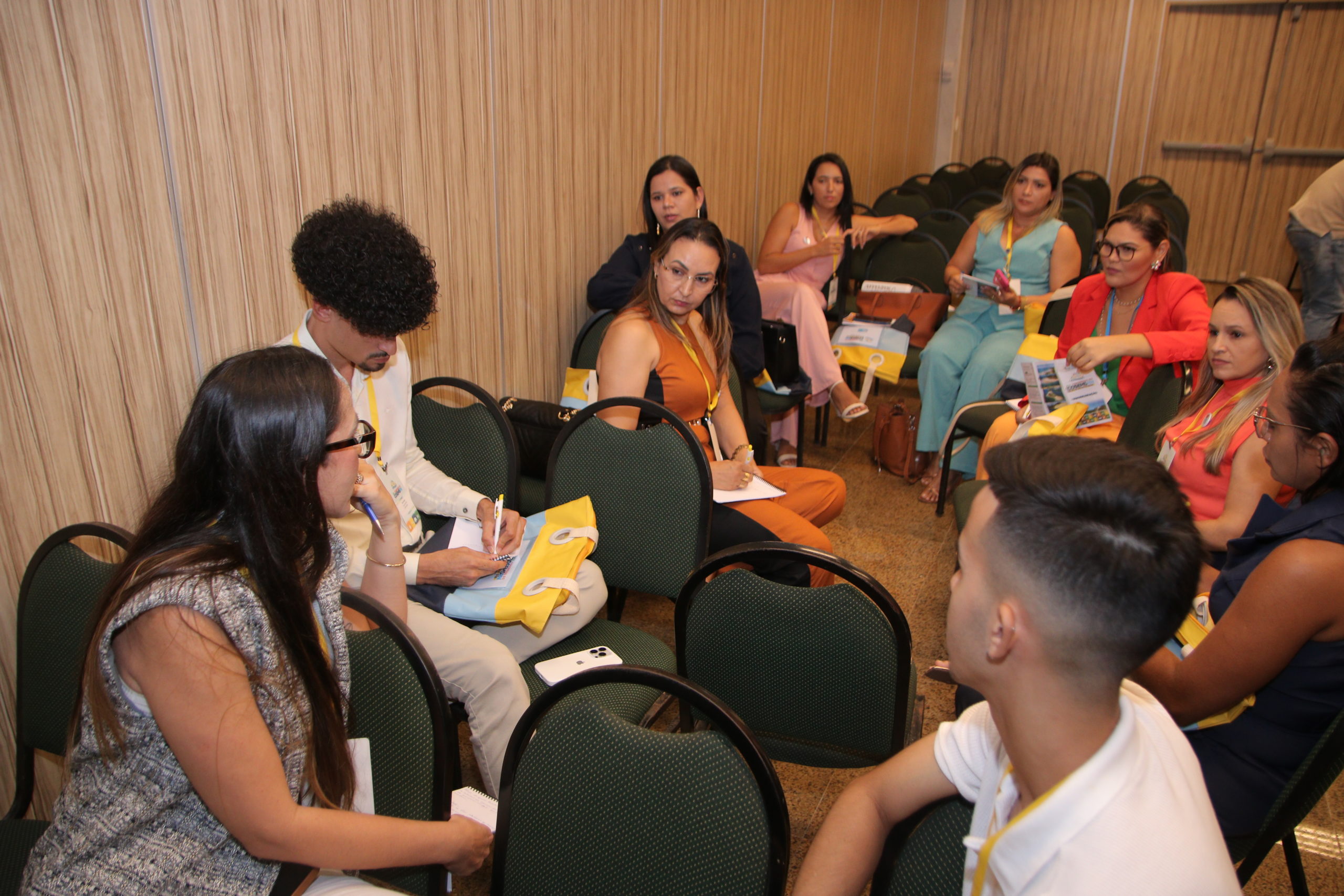 XVI CONGRESSO: 1º DIA (MANHÃ E TARDE)