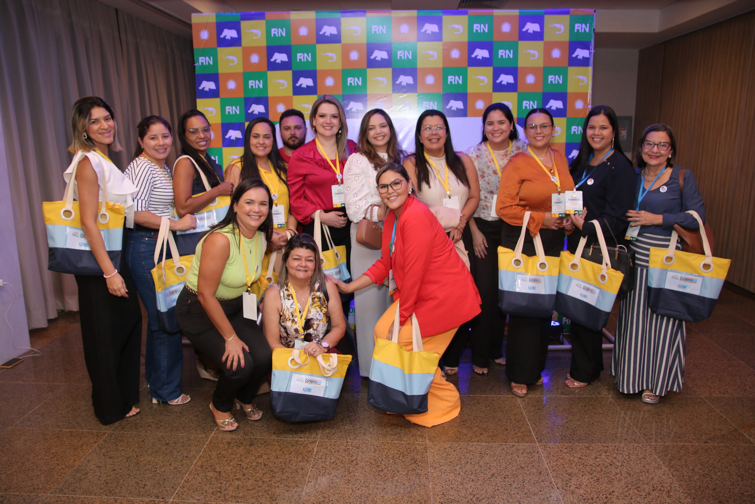 XVI CONGRESSO: 1º DIA (MANHÃ E TARDE)