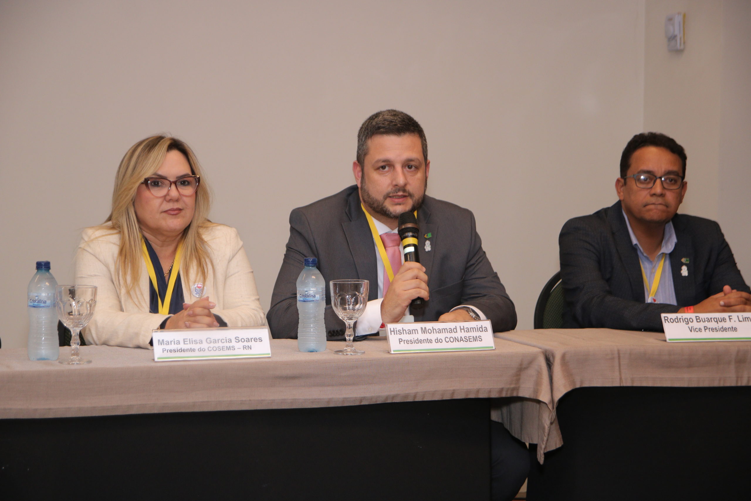 XVI CONGRESSO: 1º DIA (MANHÃ E TARDE)