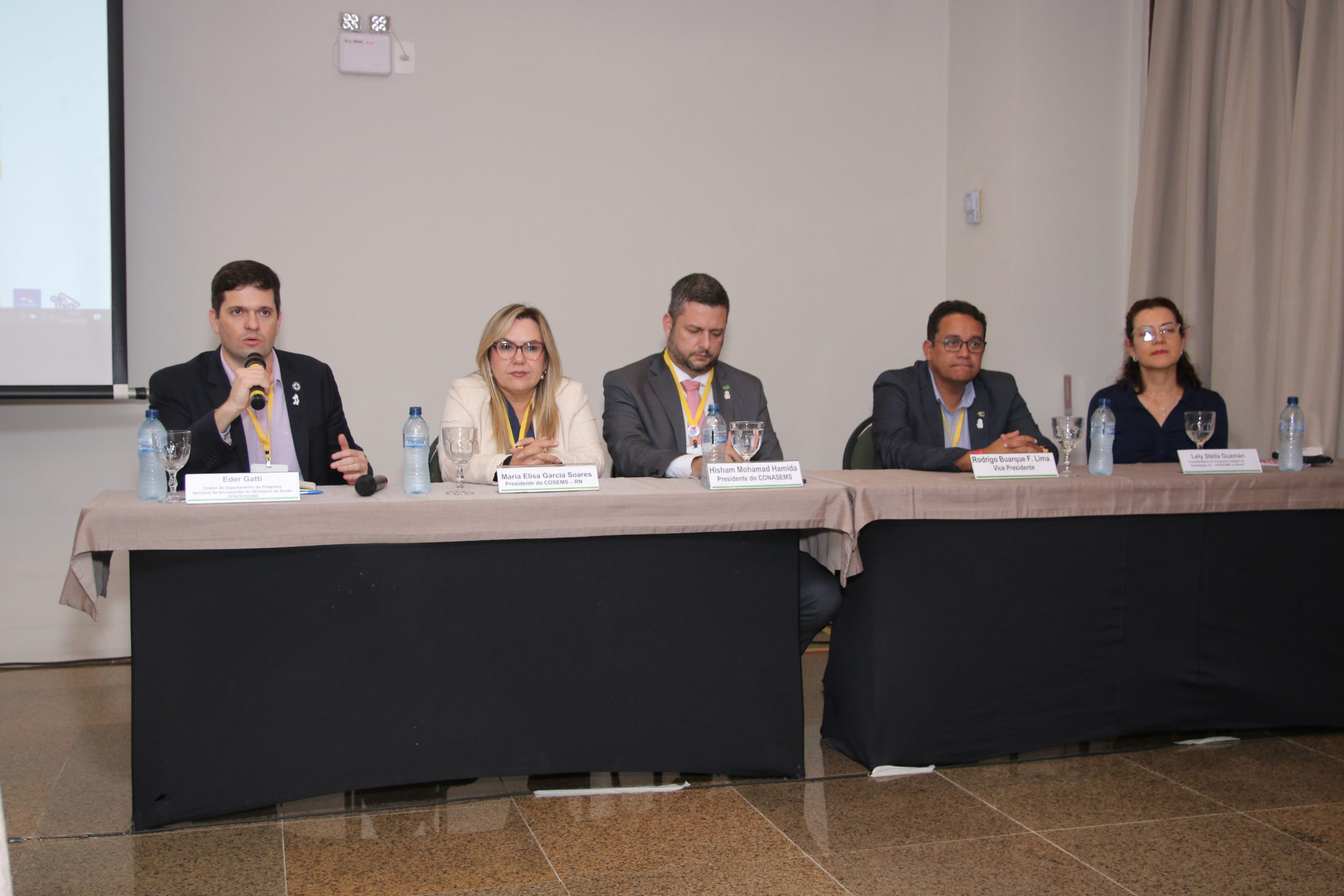 XVI CONGRESSO: 1º DIA (MANHÃ E TARDE)