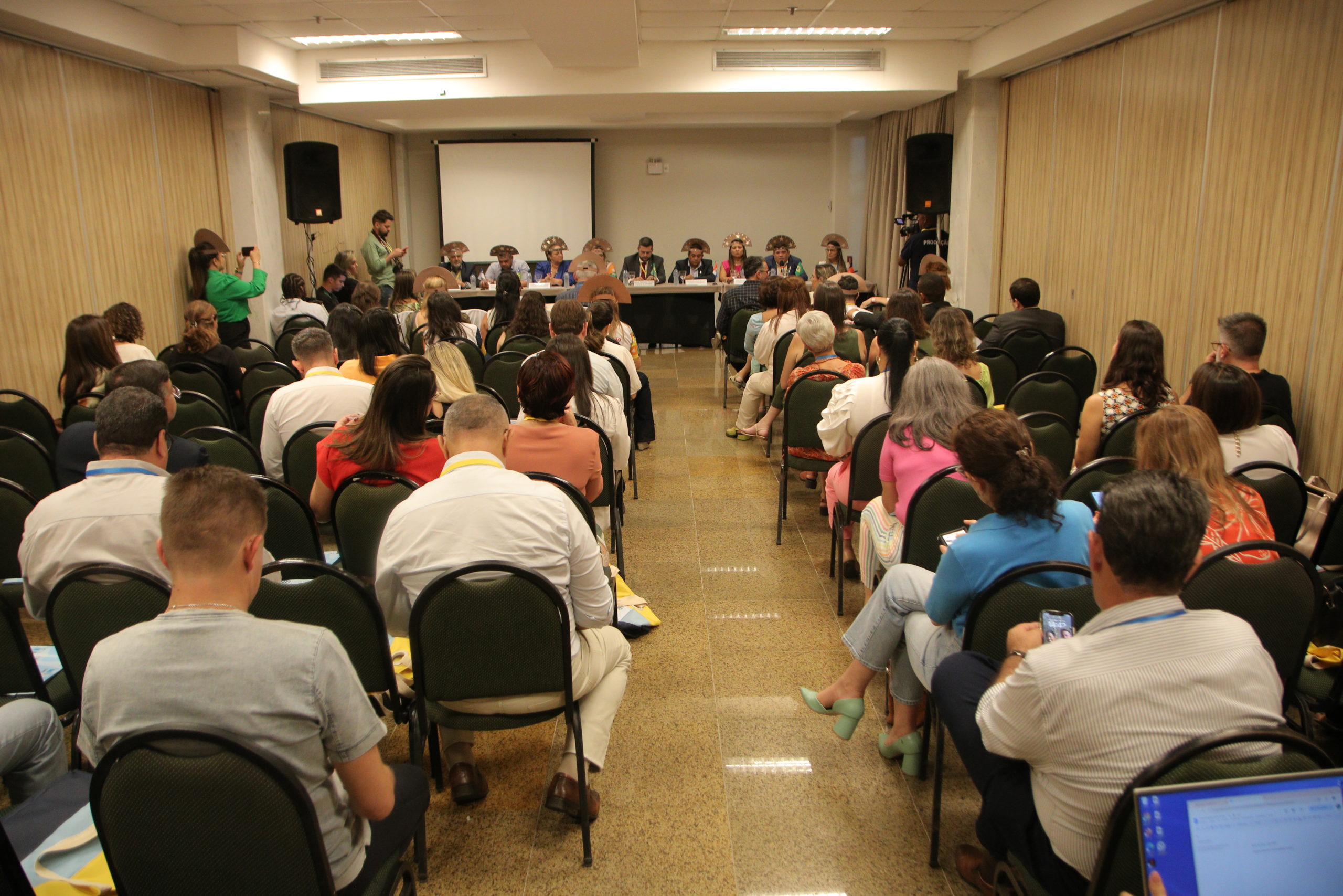 XVI CONGRESSO: 2º DIA (TARDE)