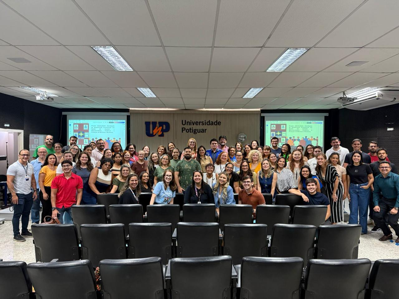 CURSO SOBRE CUIDADO DA SAÚDE DO HOMEM E PROTEÇÃO DE MENINAS E MULHERES NA APS: 18/11/2025